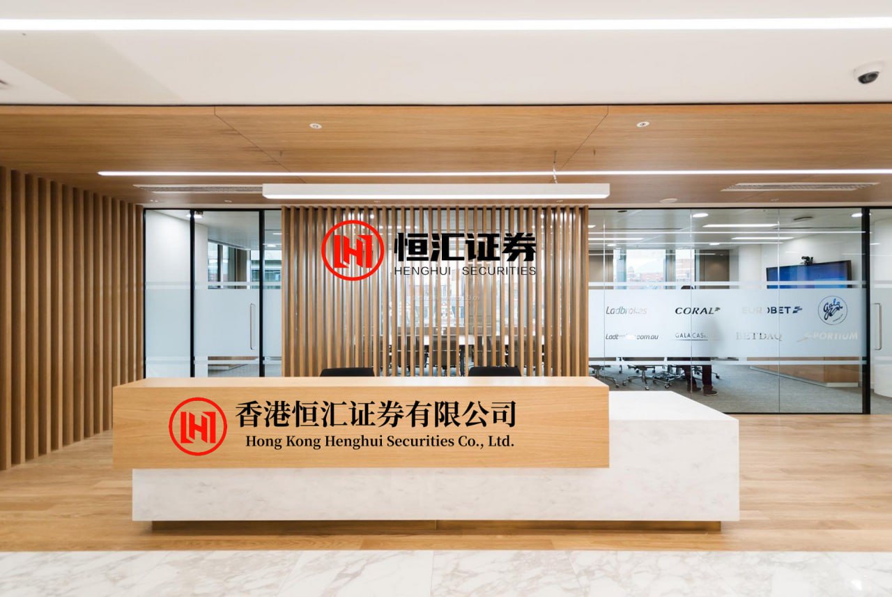 鑫东财配资 关于投资OpenAI、AI泡沫、ASIC的竞争...黄仁勋回答了这一切
